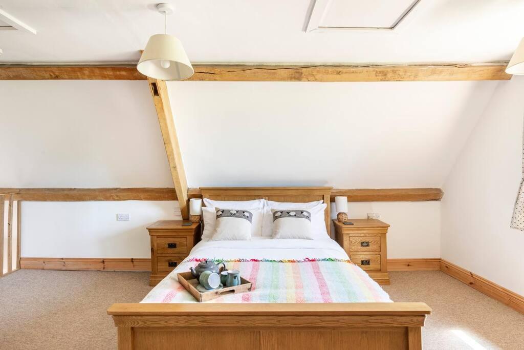 Beech Cottage, Spacious Rural Retreat Usk Buitenkant foto
